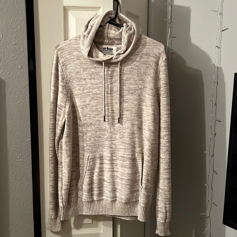 Large Urban Pipeline pullover sweater with hood.